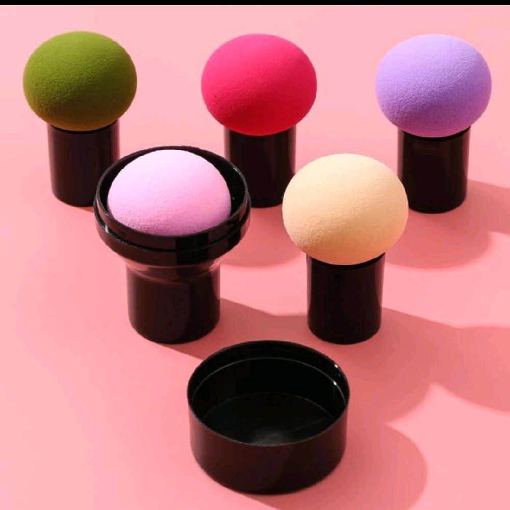 Sponge Make Up Berbentuk Jamur [per pcs]