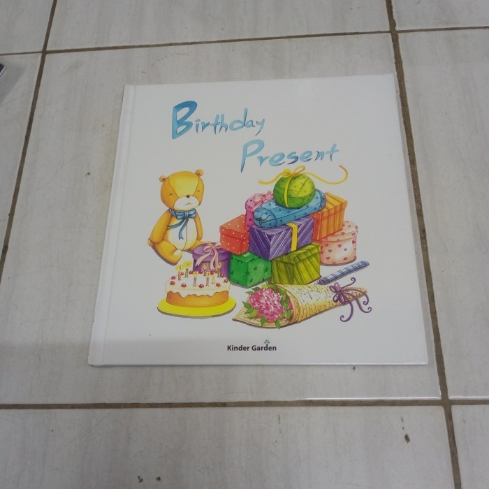 BIRTHDAY PRESENT-KINDER GARDEN - i5