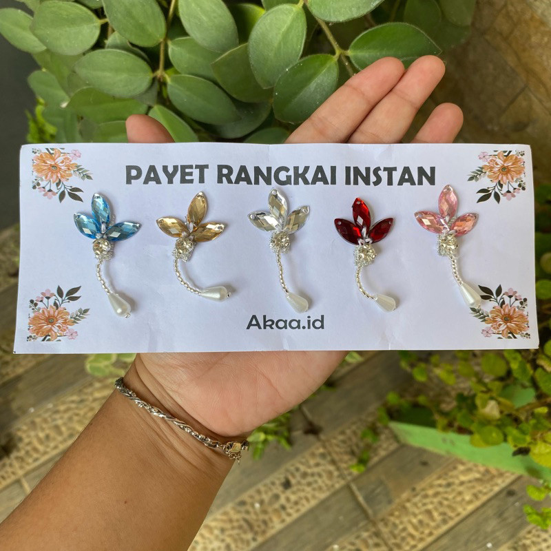 payet tabur daun juntai
