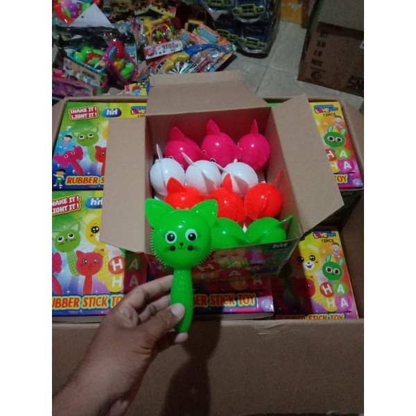 mainan boneka nyala karater