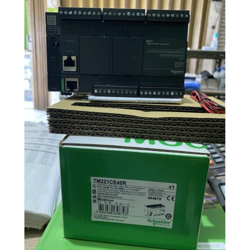 PlC Modicon TM221CE40R Schneider Original
