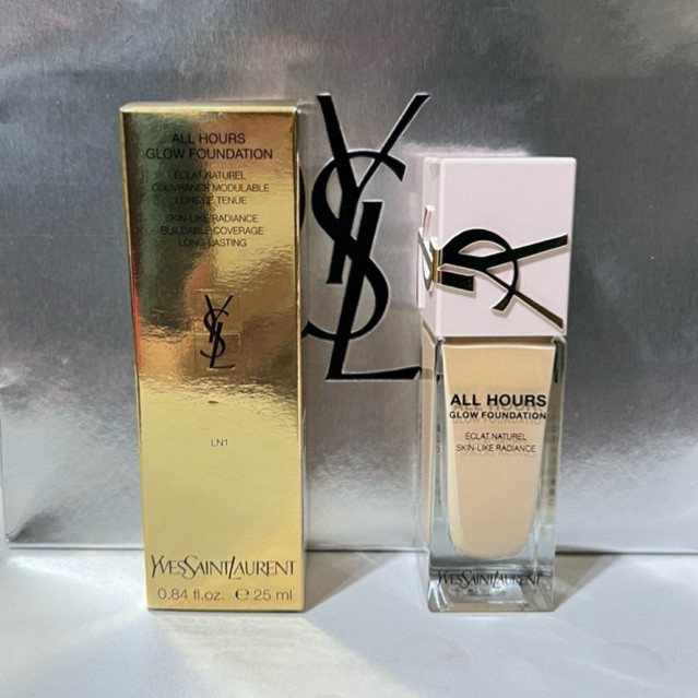 ALL HOURS GLOW FOUNDATION