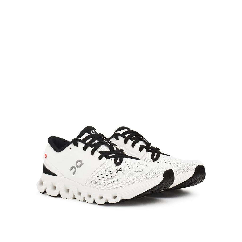 Cloud X 4 sneaker (women)