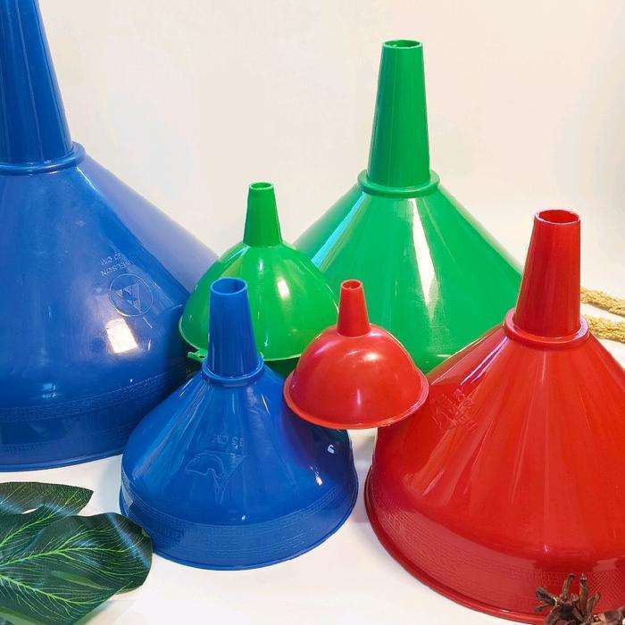 corong plastik nelson 12cm