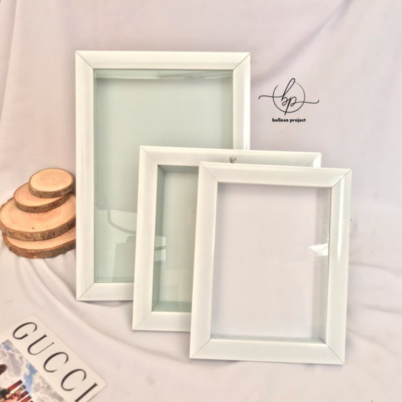 Custom frame putih uk 40x50 BM40