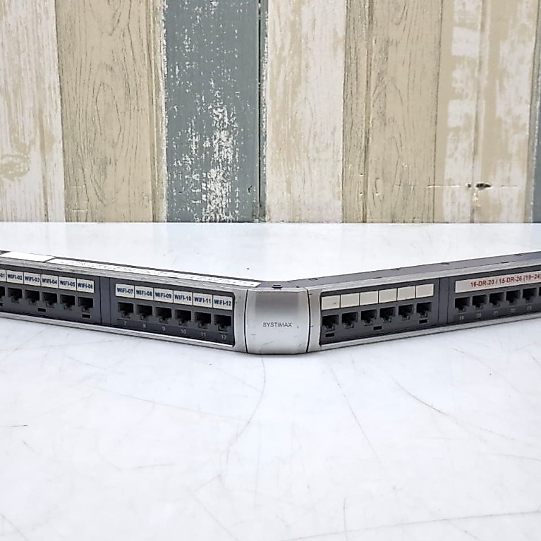 Patch Panel systimax 24 port
