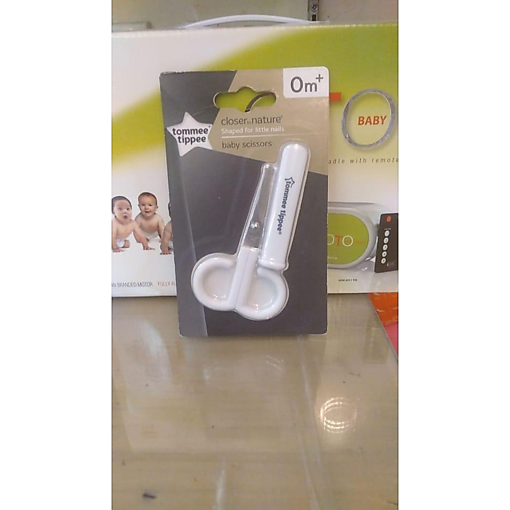 Tommee Tippee Scissors with Cover 433004