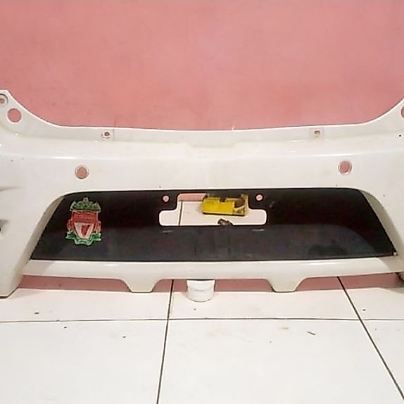 BEMPER BELAKANG AGYA