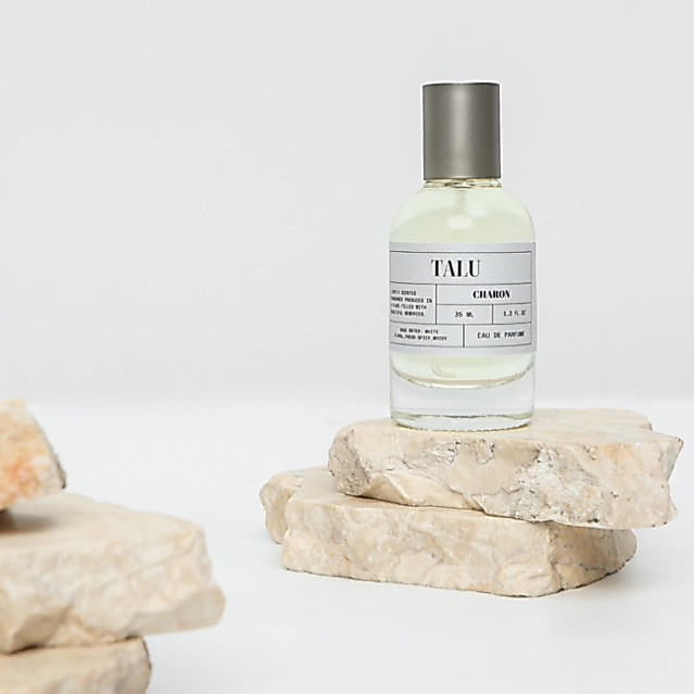 CHARON eau de parfume