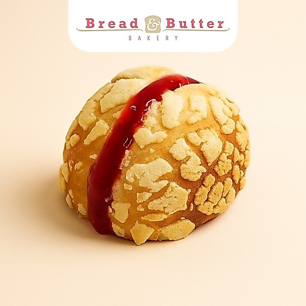 BREAD & BUTTER STRAWBERRY BOLO BUN
