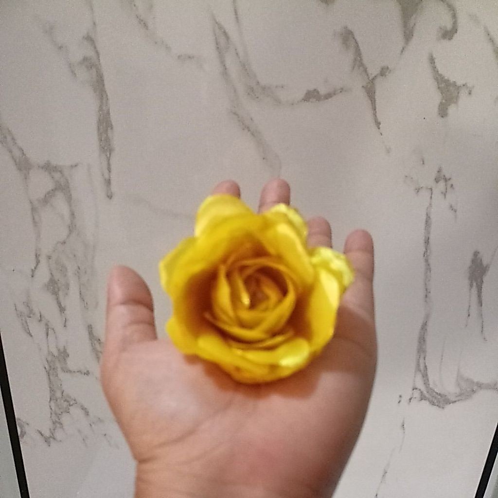 bunga pita satin