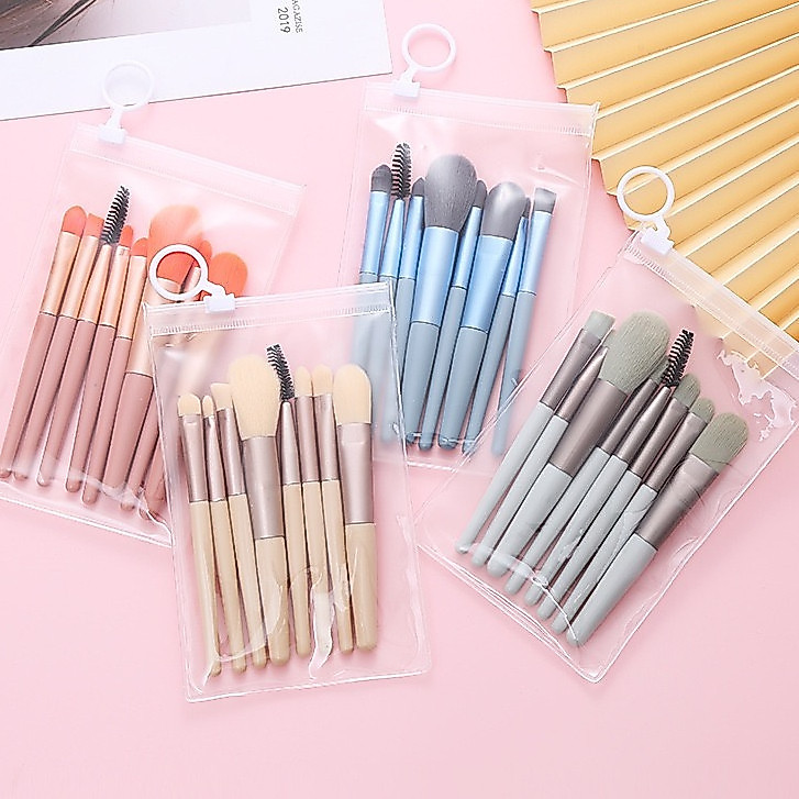Kuas Make Up 8Pcs + Pouch
