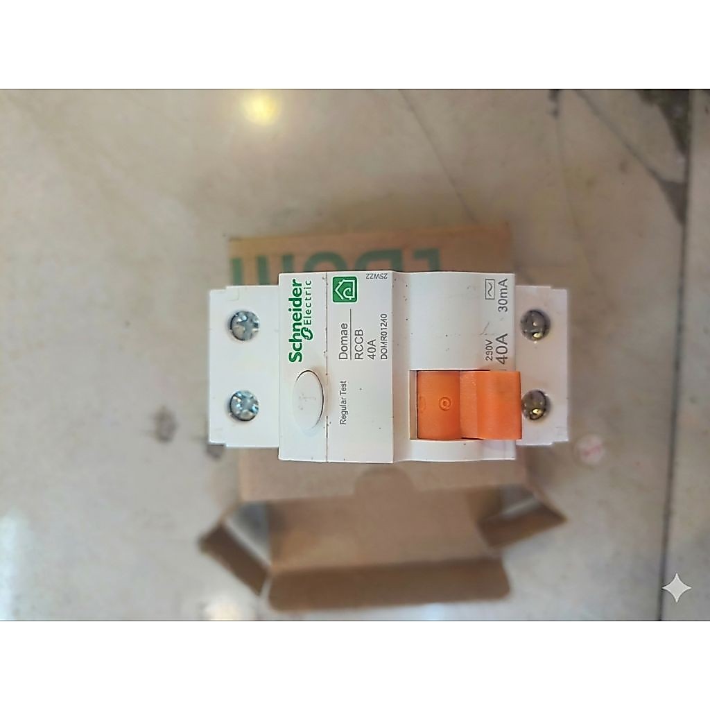 ELCB/RCCB SCHNEIDER DOMAE 2P 40A 30MA