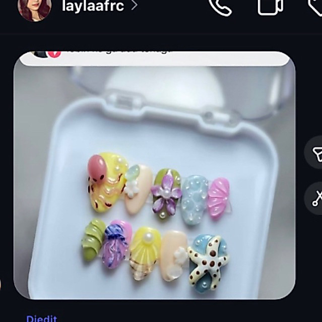 press on nails kak layla