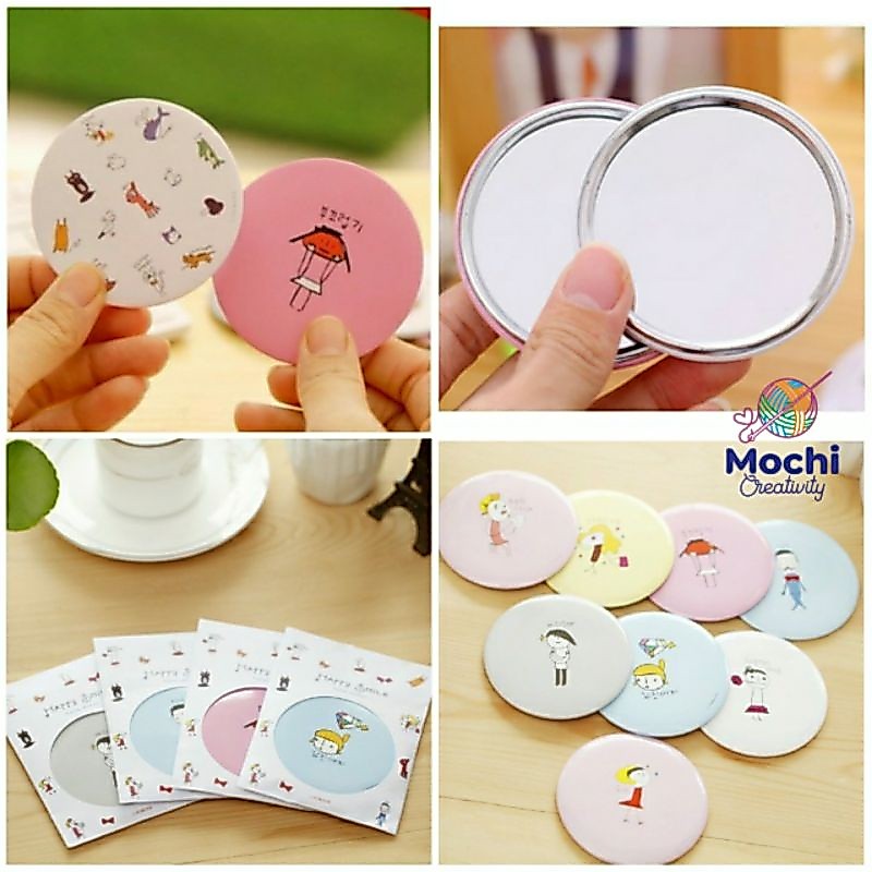Cermin Kecil Makeup