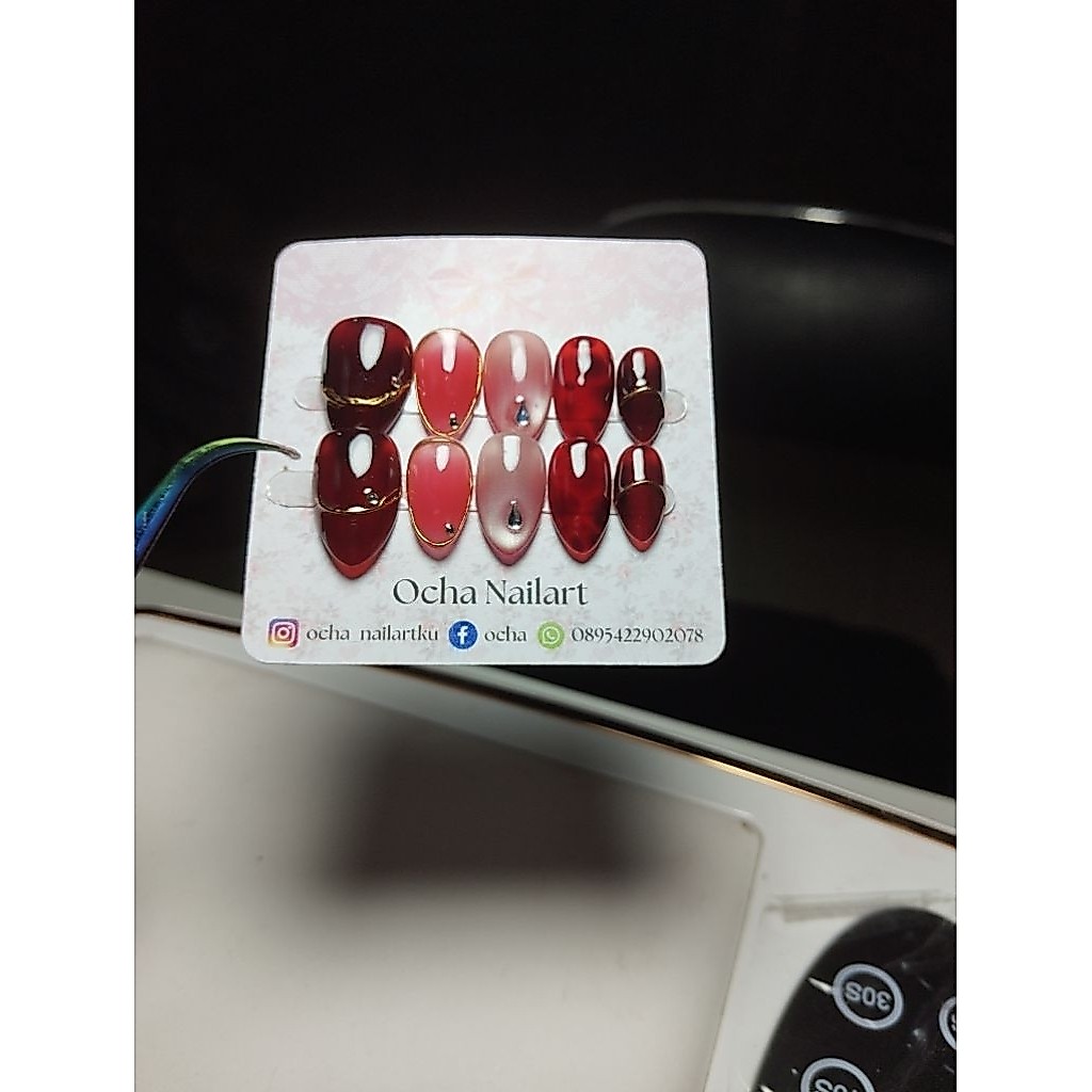 press on nails