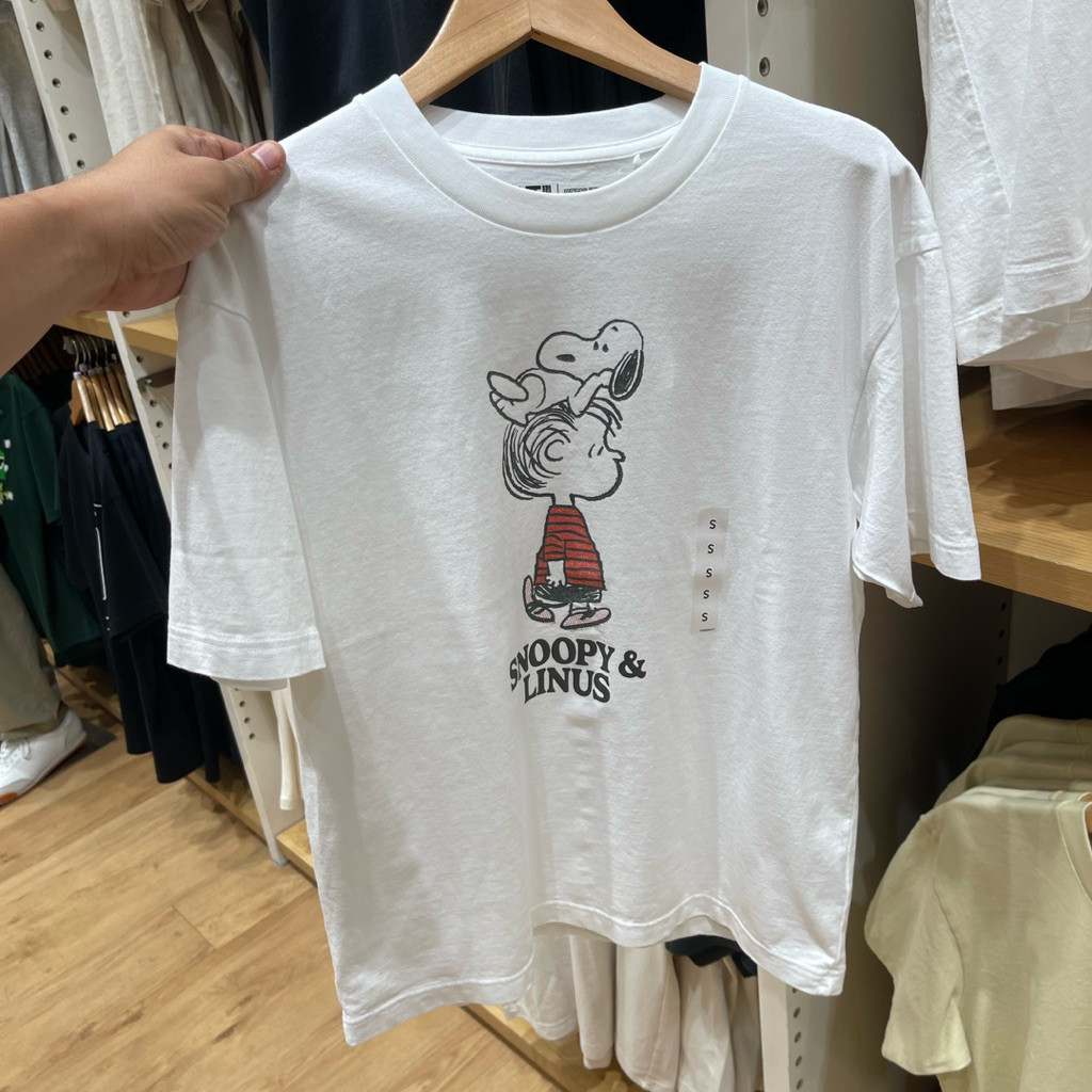 COD Tshirt Uniqlo Man PEANUTS white