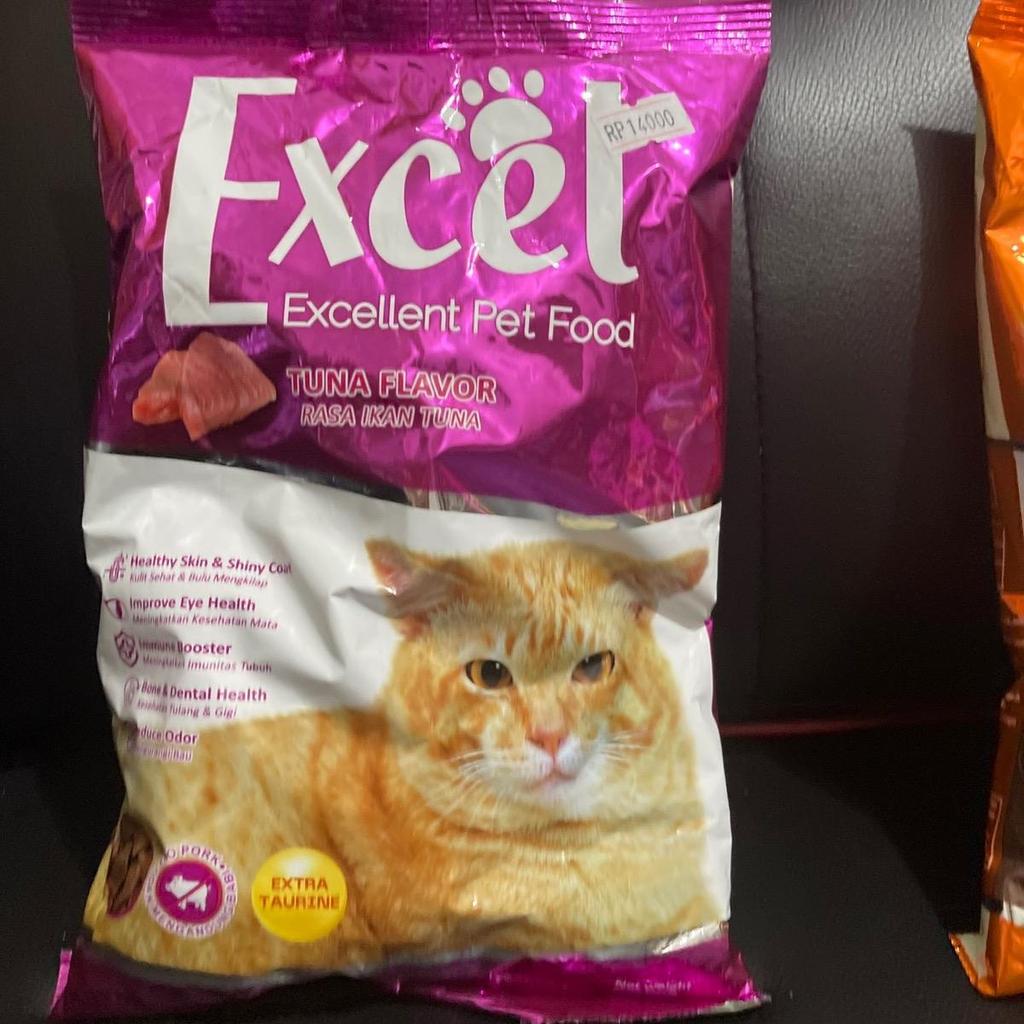 Makanan kucing excel