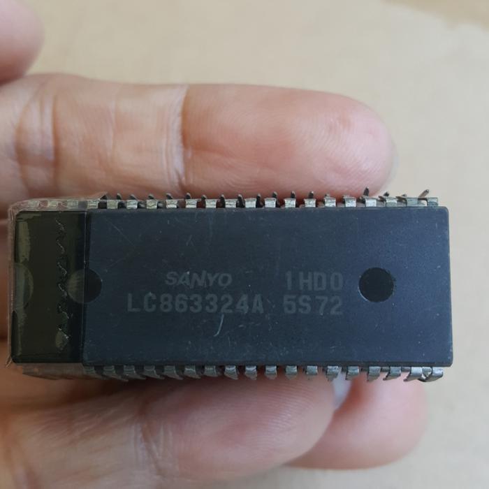 LC863324A-5S72 IC / Transistor RBpart