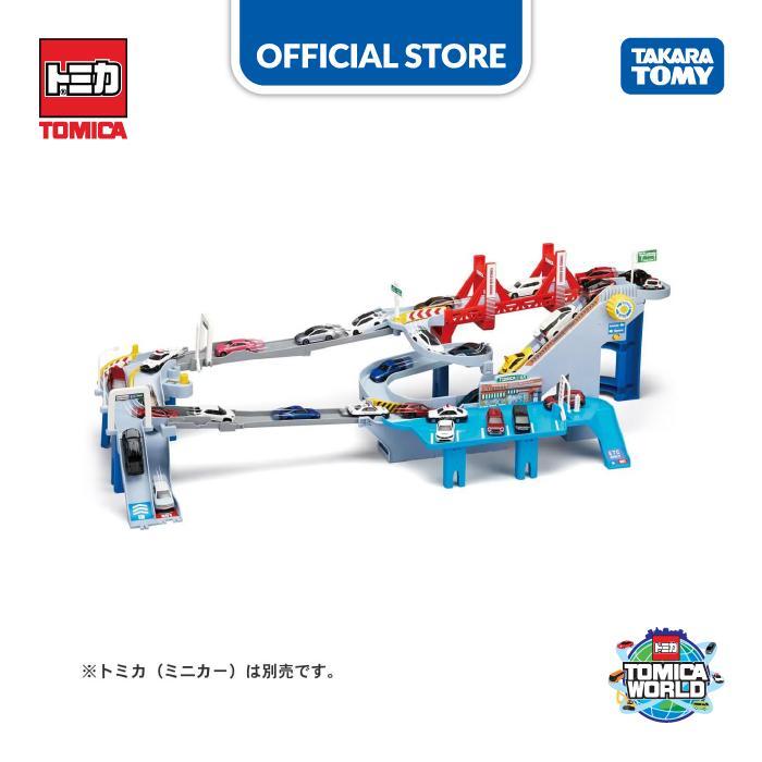 Tomica World 2 Way Action Expressway