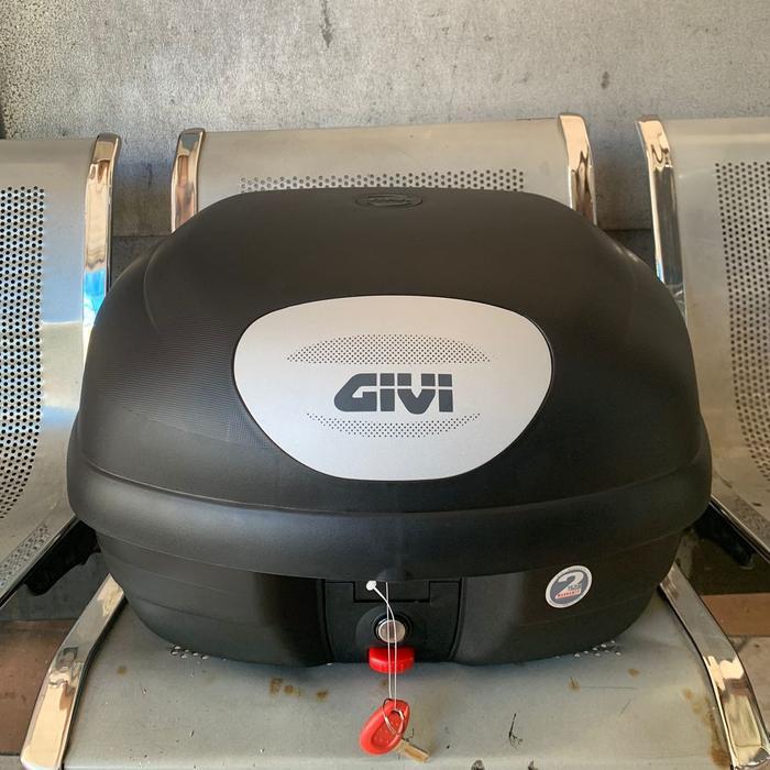 Box Givi E33NX