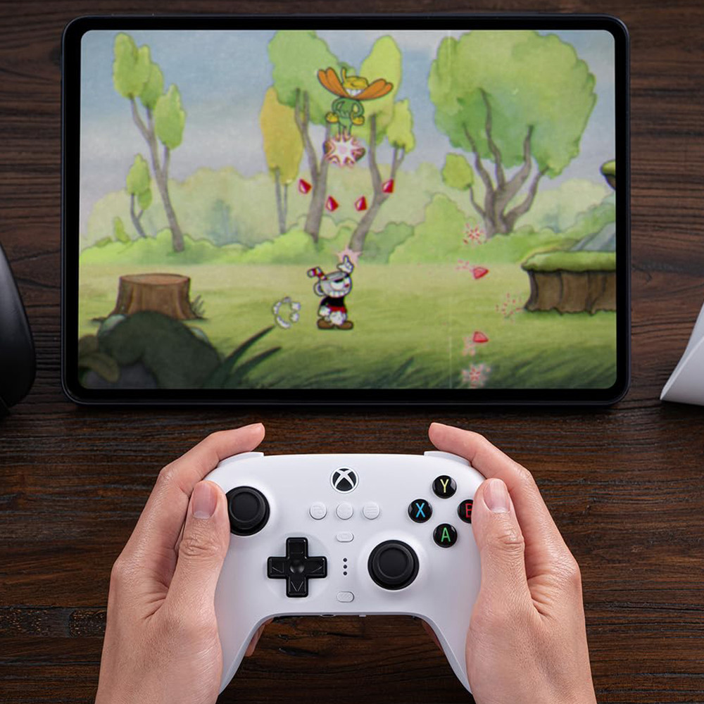 8BitDo Ultimate 3-mode Bluetooth Controller Gamepad with Hall Effect Joysticks for Xbox Series