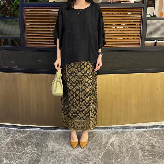 Lausboutique-Loose Basic Viscose-Atasan Batik Viskos