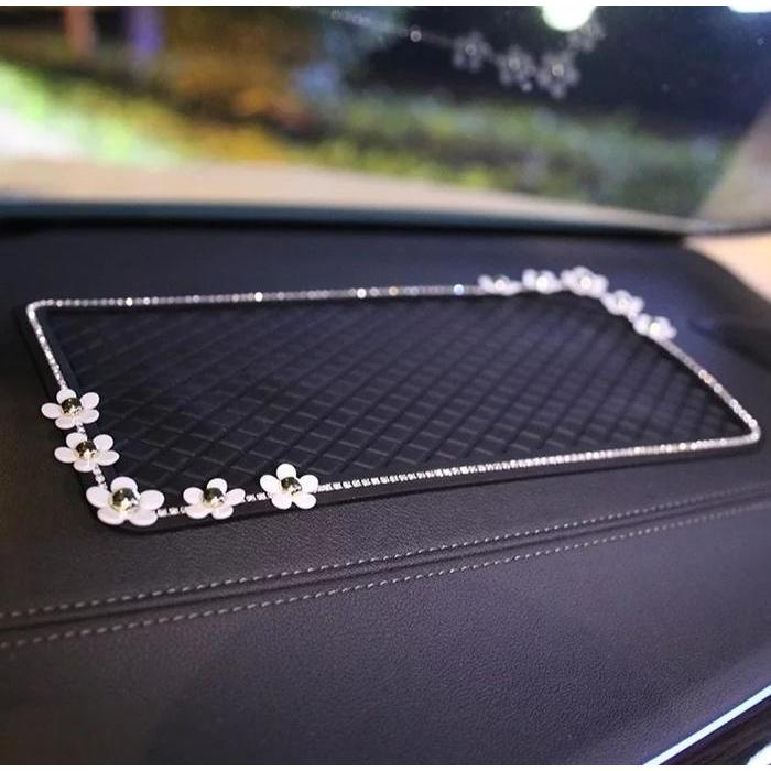 Antiselip Dashboard Mobil Daisy Putih