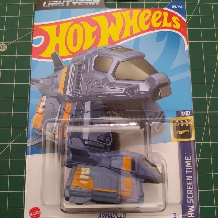 BISA COD Hot Wheels Armadillo Lightyear