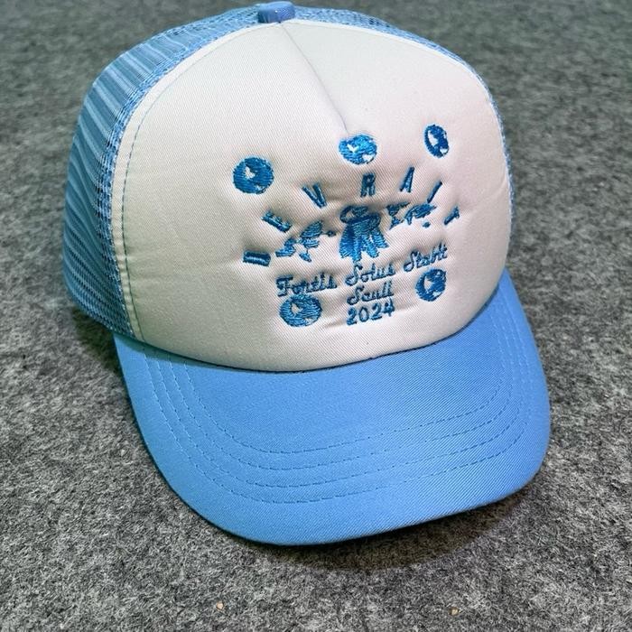 Pilihan- Devrait - Topi Trucker Hat - Visor Pendek - Biru Muda & Putih