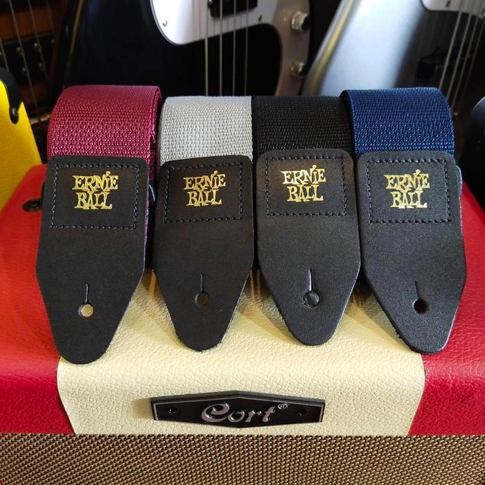 Ernie Ball Black Polypro Guitar Strap