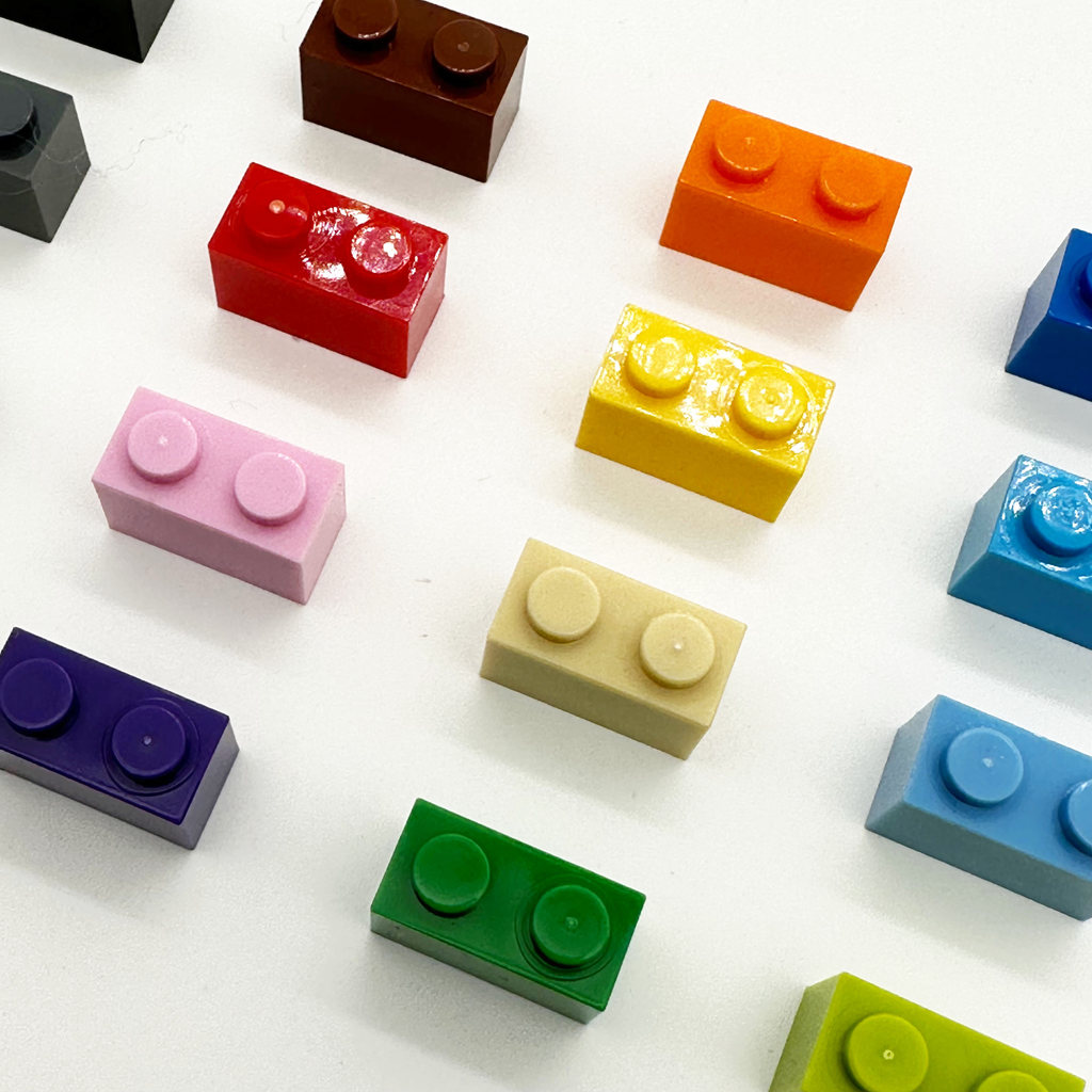 600pcs Bricks Compatible 3004 1x2 Dots DIY Building Blocks Thick Figures Brick Educational Creative