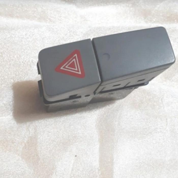 Switch Hazard Ertiga Asli Sgp