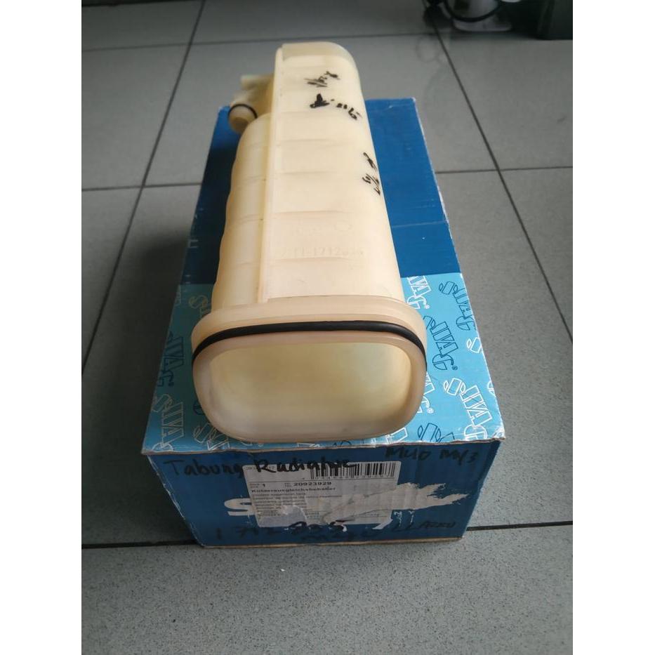 TABUNG RADIATOR BMW M40