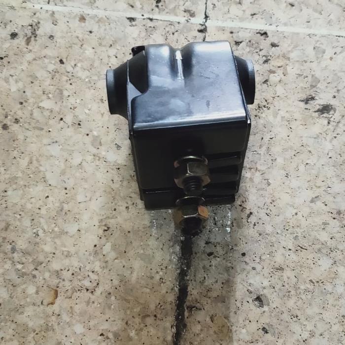 Engine Mounting Kanan Cherokee Xj 4.0L