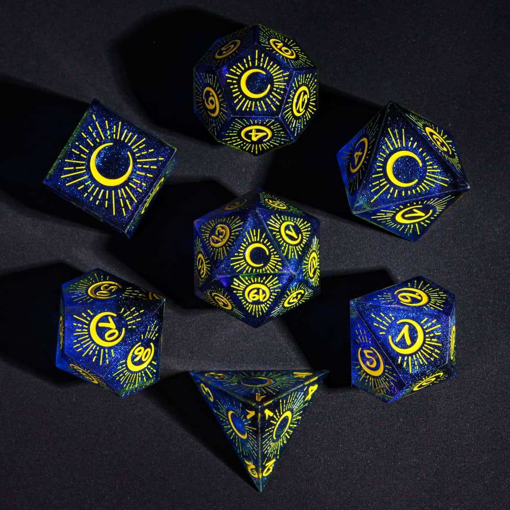 Cusdie Rising Moon Sharp Edges Dice DND Moon Eclipses Pattern D&D Dice 7 Handcrafted Polyhedral Dice